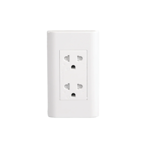 DUPLEX UNIVERSAL OUTLET W/ GROUND & SHUTTER